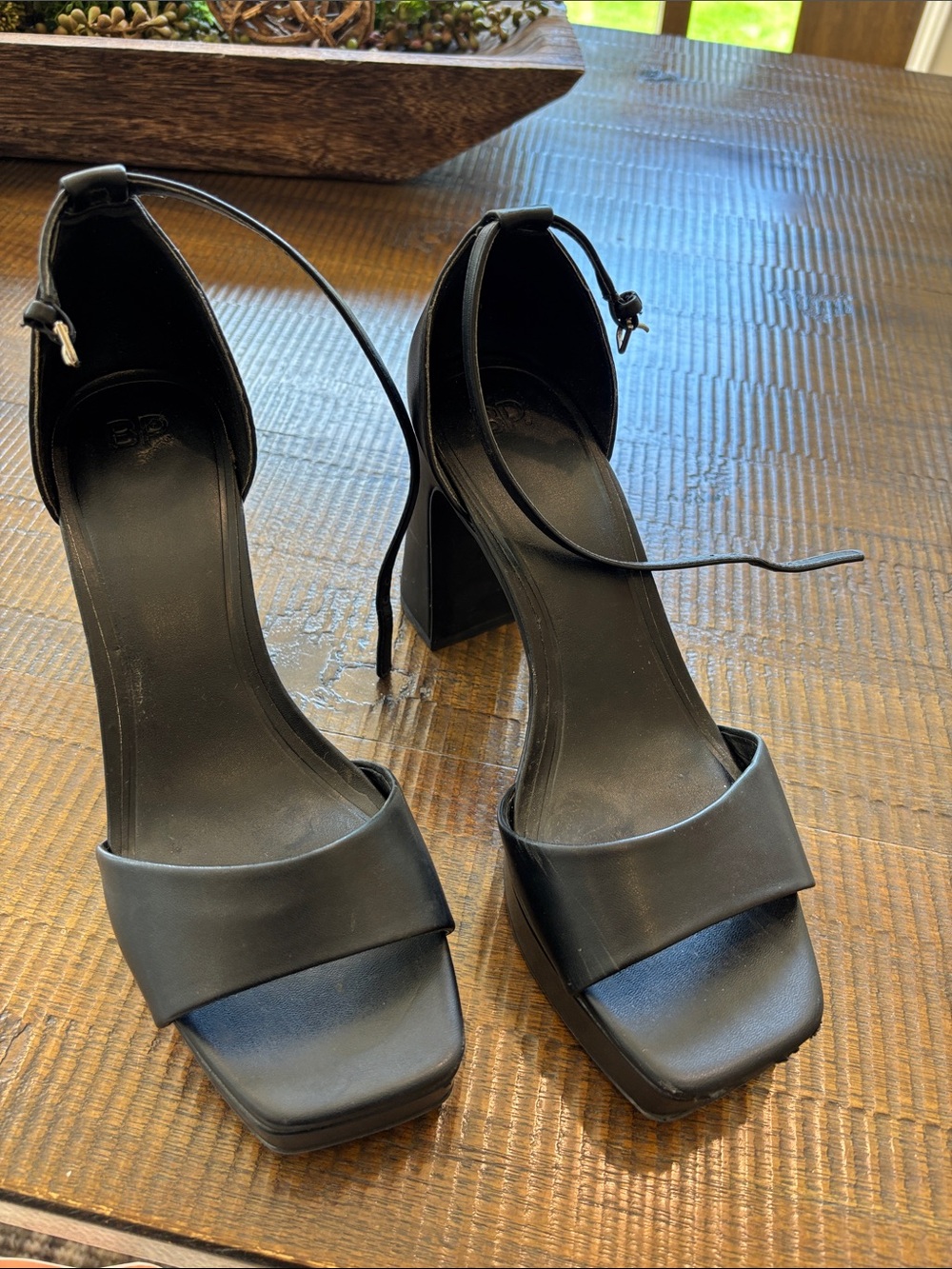 Nordstrom BP Black Ankle-Strap Block Heel Sandals - Women size 9